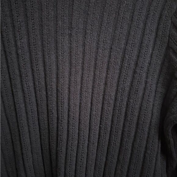 NWT Torrid Size 2 Black Tie Front Cropped Elbow Sleeve Shrug Cardigan - Picture 6 of 12